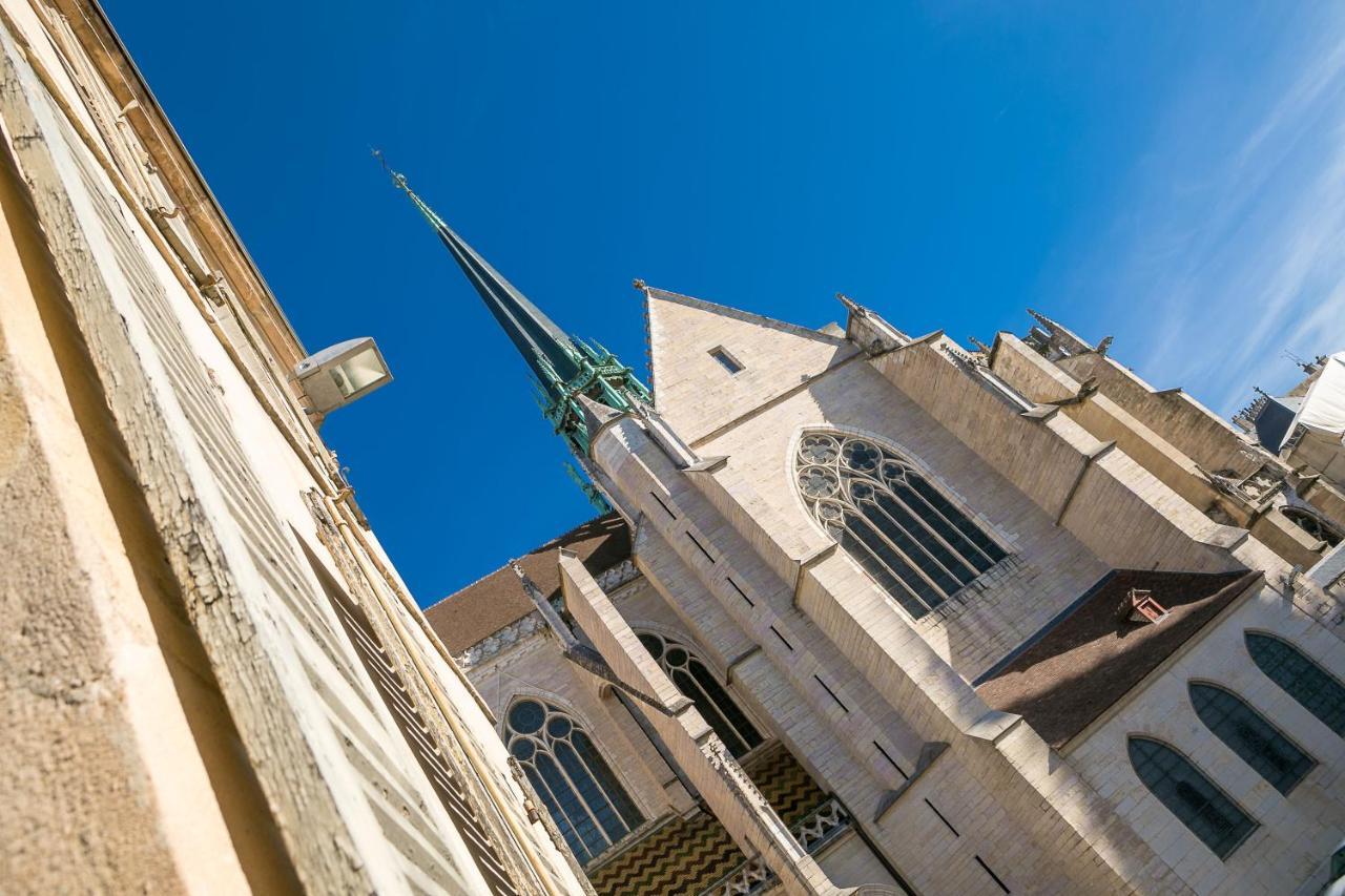 Appartamento Le Saint B au pied de la Cathédrale saint Bénigne Digione Esterno foto